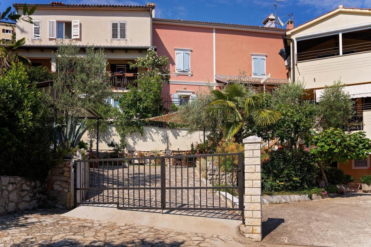 Ivana Vrsar Exterior photo